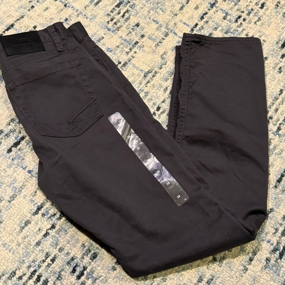 NWT Vans V56 Standard Straight Leg Grey Denim Jeans, Size 28